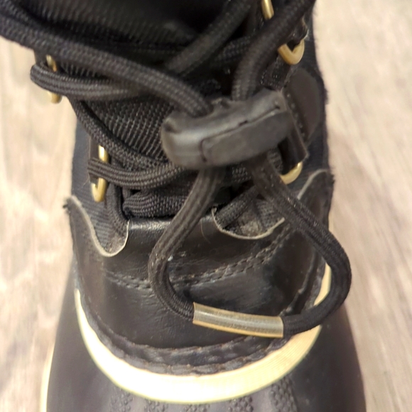 Sorel Yoot Pac Youth - Size 3 - Picture 6 of 7